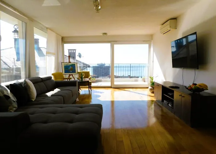 Best View Apartment